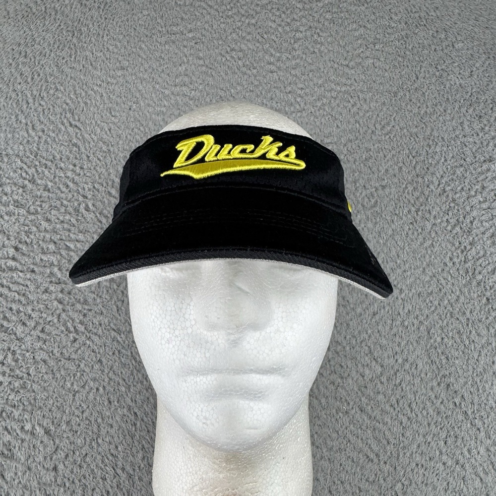 Oregon Ducks Softball Nike Visor Hat Embroidered Black Yellow Strap Back Dri-Fit